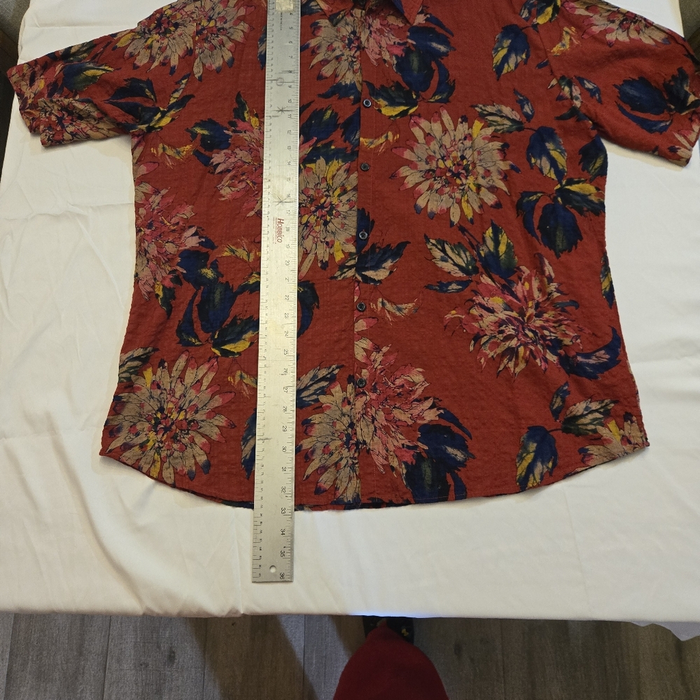 Tiki Shirt
